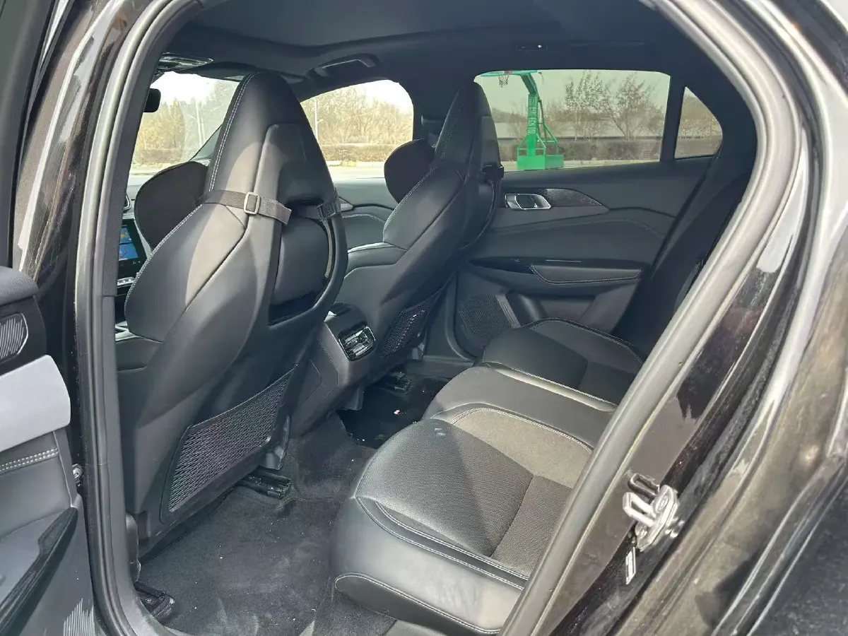 2022 LYNK&CO 03 2.0T 190HP L4 7DCT,autocango,china used car exporter,china ev exporter,chinese used car exporter,chinese used ev exporter