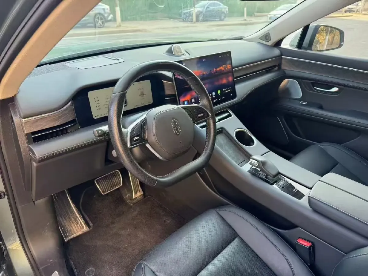 2022 JMC YuHu 7 2.0T 141HP L4 8AT,autocango,china used car exporter,china ev exporter,chinese used car exporter,chinese used ev exporter