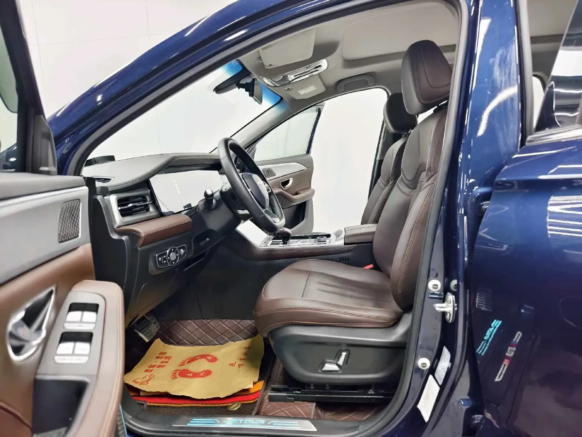 2023 Jetour X90 Plus 2.0T 254HP L4 7DCT,autocango,china used car exporter,china ev exporter,chinese used car exporter,chinese used ev exporter