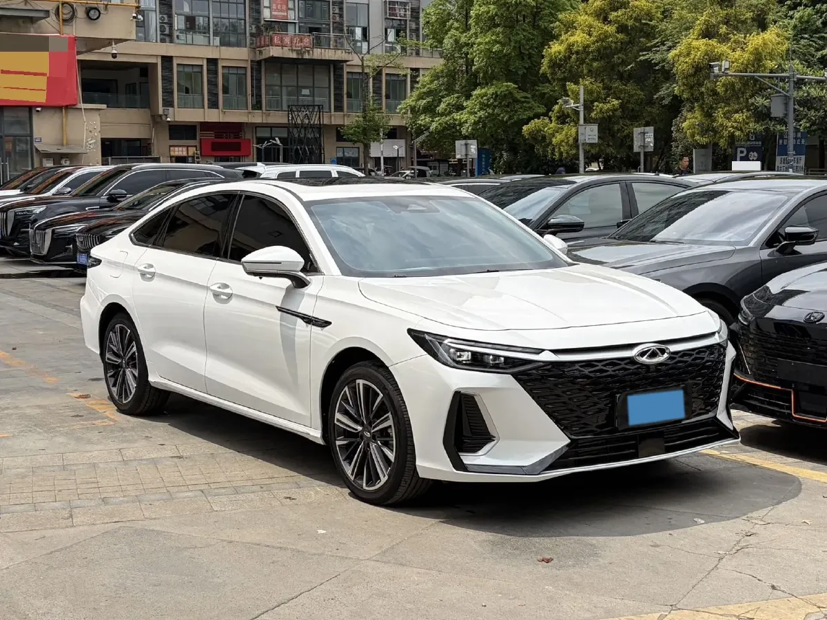 2025 Chery Arrizo 8 1.6T 197HP L4 7DCT,autocango,china used car exporter,china ev exporter,chinese used car exporter,chinese used ev exporter