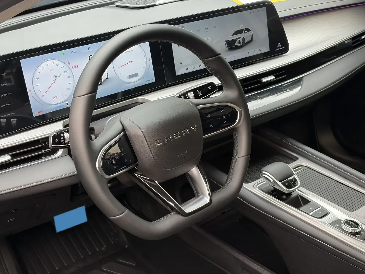 2025 Chery Arrizo 8 1.6T 197HP L4 7DCT,autocango,china used car exporter,china ev exporter,chinese used car exporter,chinese used ev exporter