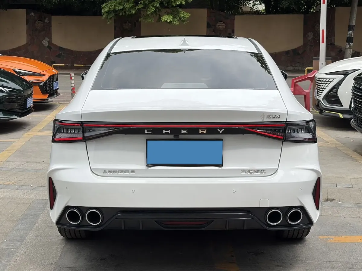 2025 Chery Arrizo 8 1.6T 197HP L4 7DCT,autocango,china used car exporter,china ev exporter,chinese used car exporter,chinese used ev exporter