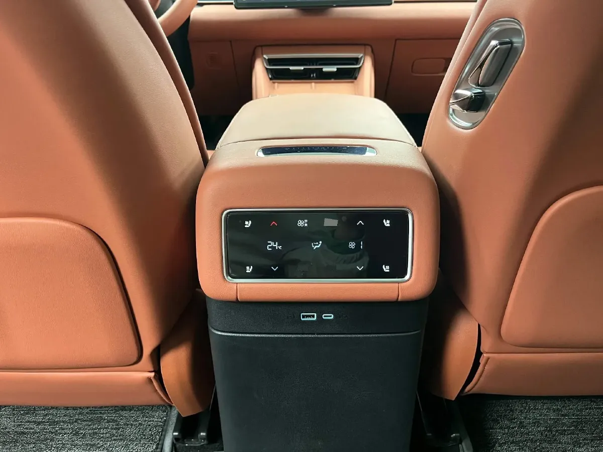 2025 BYD TangL 1.5T 156HP L4 E-CVT PHEV,autocango,china used car exporter,china ev exporter,chinese used car exporter,chinese used ev exporter