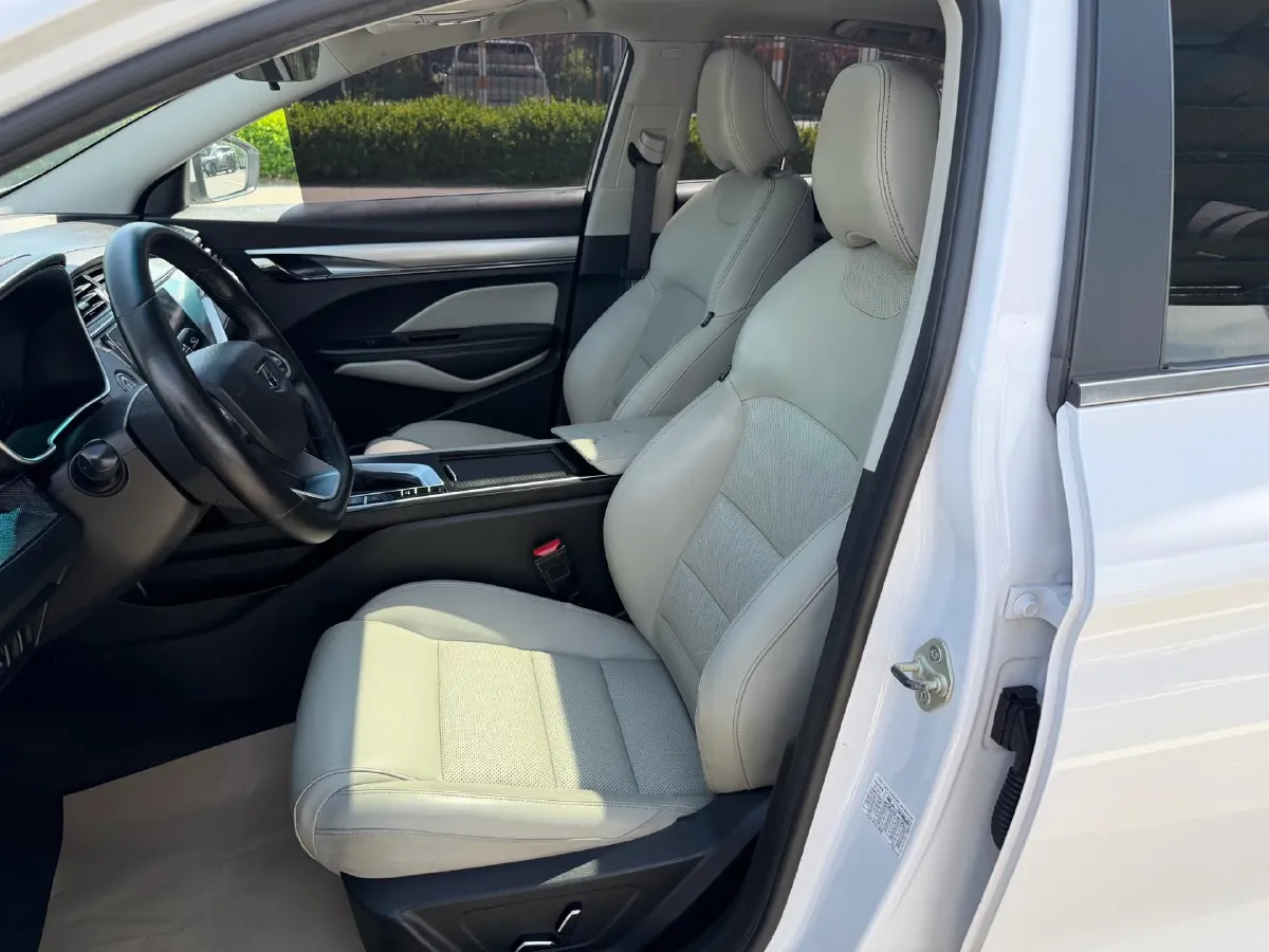 2018 Geely Binray 1.4T 133HP L4 CVT,autocango,china used car exporter,china ev exporter,chinese used car exporter,chinese used ev exporter