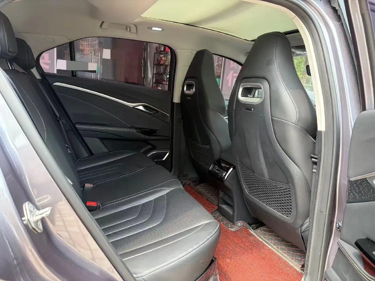 2022 Venucia Grand V 1.5T 190HP L4 7DCT,autocango,china used car exporter,china ev exporter,chinese used car exporter,chinese used ev exporter