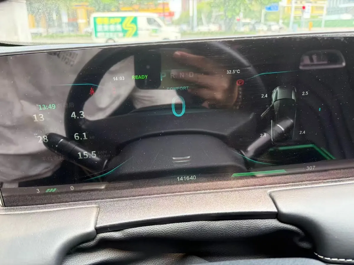 2022 Venucia Grand V 1.5T 190HP L4 7DCT,autocango,china used car exporter,china ev exporter,chinese used car exporter,chinese used ev exporter