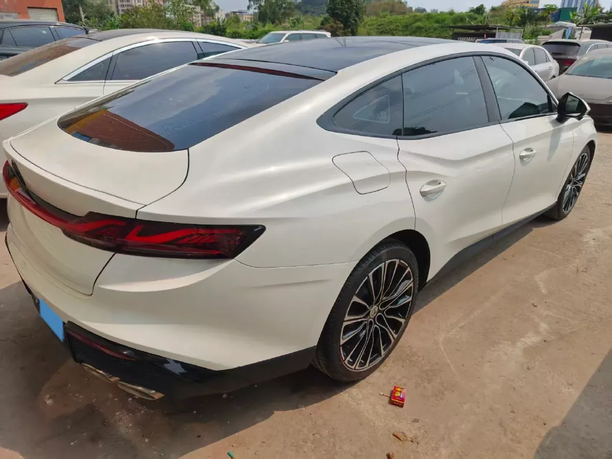 2023 MG 7 1.5T 188HP L4 7DCT,autocango,china used car exporter,china ev exporter,chinese used car exporter,chinese used ev exporter