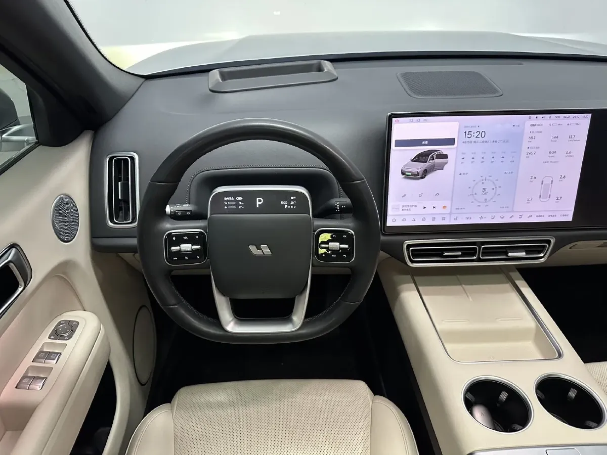 2023 Li L7 Range Extended 154HP REEV 40.9KWH,autocango,china used car exporter,china ev exporter,chinese used car exporter,chinese used ev exporter