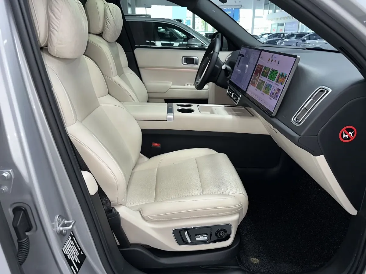 2023 Li L7 Range Extended 154HP REEV 40.9KWH,autocango,china used car exporter,china ev exporter,chinese used car exporter,chinese used ev exporter