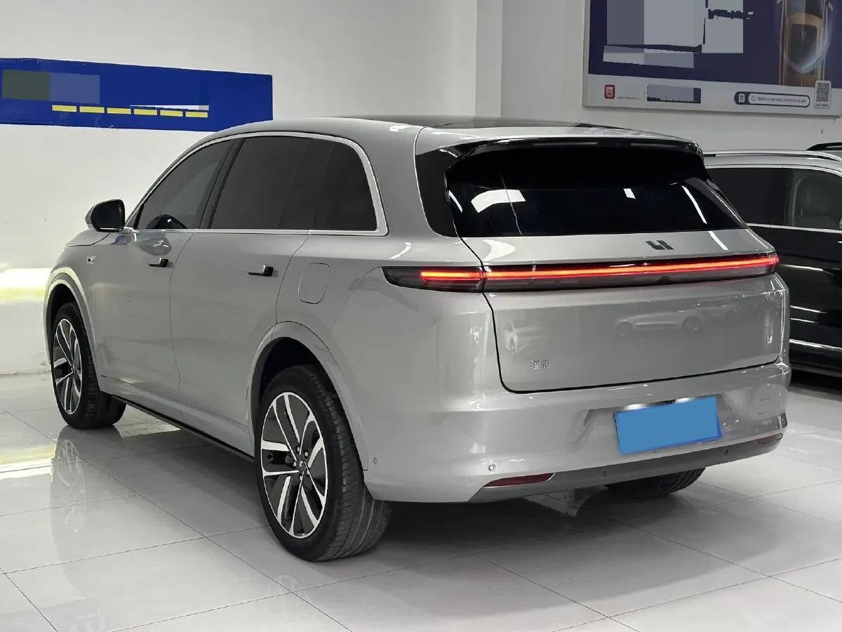 2023 Li L7 Range Extended 154HP REEV 40.9KWH,autocango,china used car exporter,china ev exporter,chinese used car exporter,chinese used ev exporter