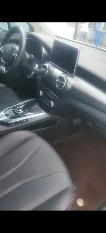 2022 Bestune B70 2.0T 224HP L4 6AT,autocango,china used car exporter,china ev exporter,chinese used car exporter,chinese used ev exporter