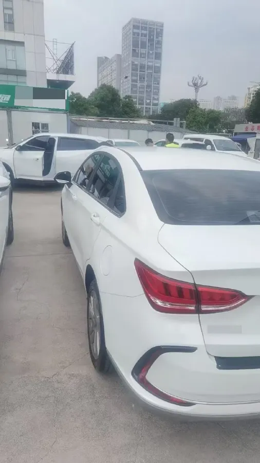 2022 Bestune B70 2.0T 224HP L4 6AT,autocango,china used car exporter,china ev exporter,chinese used car exporter,chinese used ev exporter