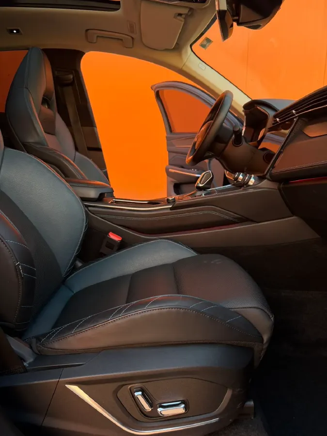 2022 LYNK&CO 05 2.0T 254HP L4 8AT,autocango,china used car exporter,china ev exporter,chinese used car exporter,chinese used ev exporter