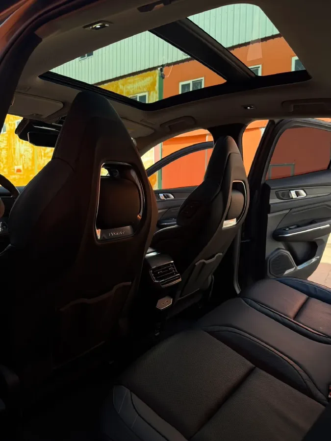 2022 LYNK&CO 05 2.0T 254HP L4 8AT,autocango,china used car exporter,china ev exporter,chinese used car exporter,chinese used ev exporter