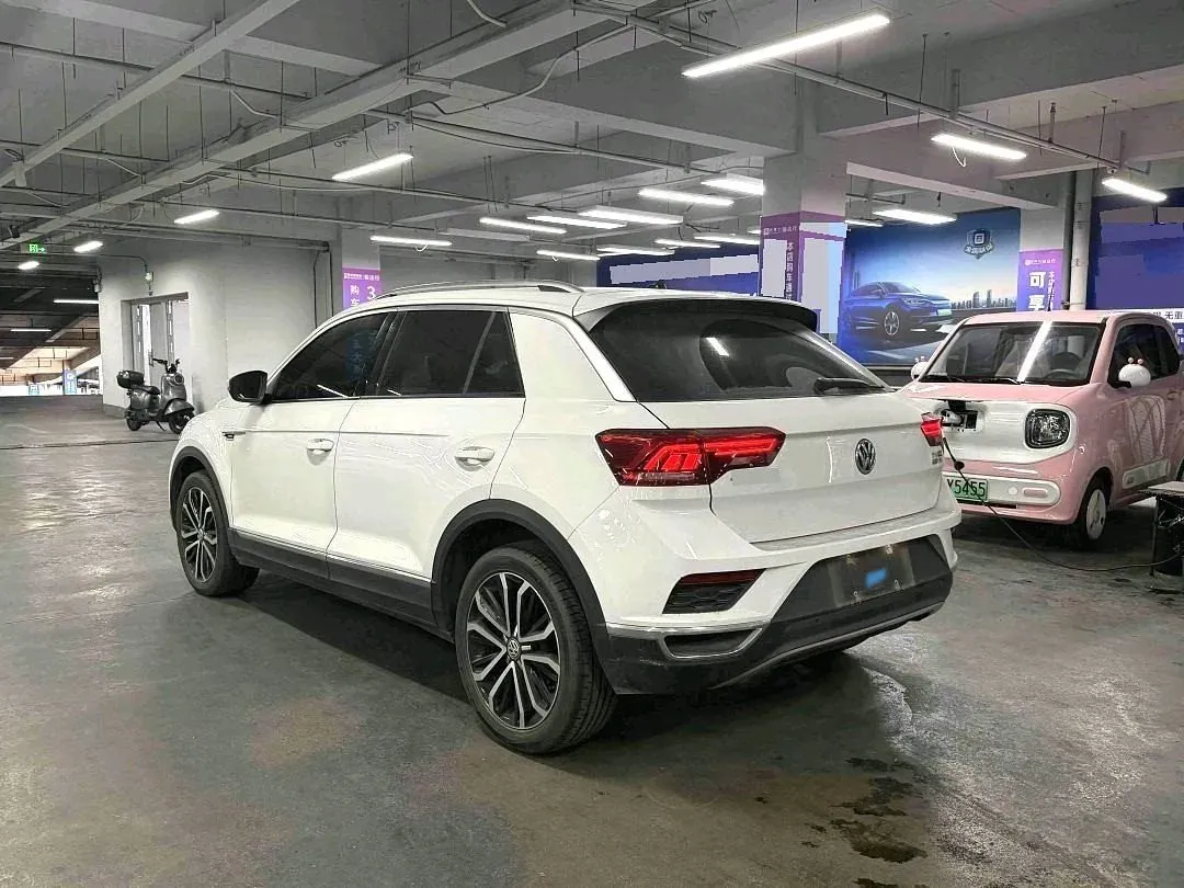 2018 Jeep Renegade 2.0L 155HP L4 9AT,autocango,china used car exporter,china ev exporter,chinese used car exporter,chinese used ev exporter