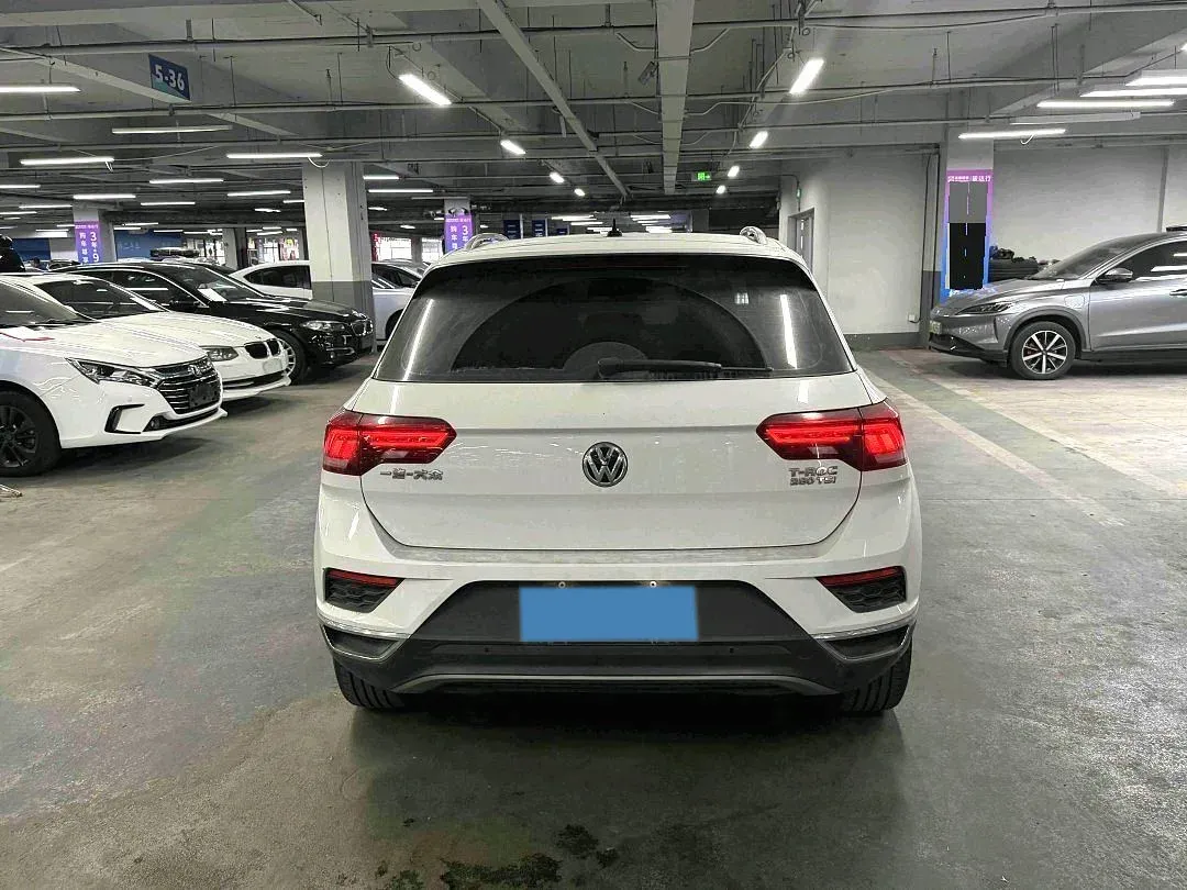 2018 Jeep Renegade 2.0L 155HP L4 9AT,autocango,china used car exporter,china ev exporter,chinese used car exporter,chinese used ev exporter