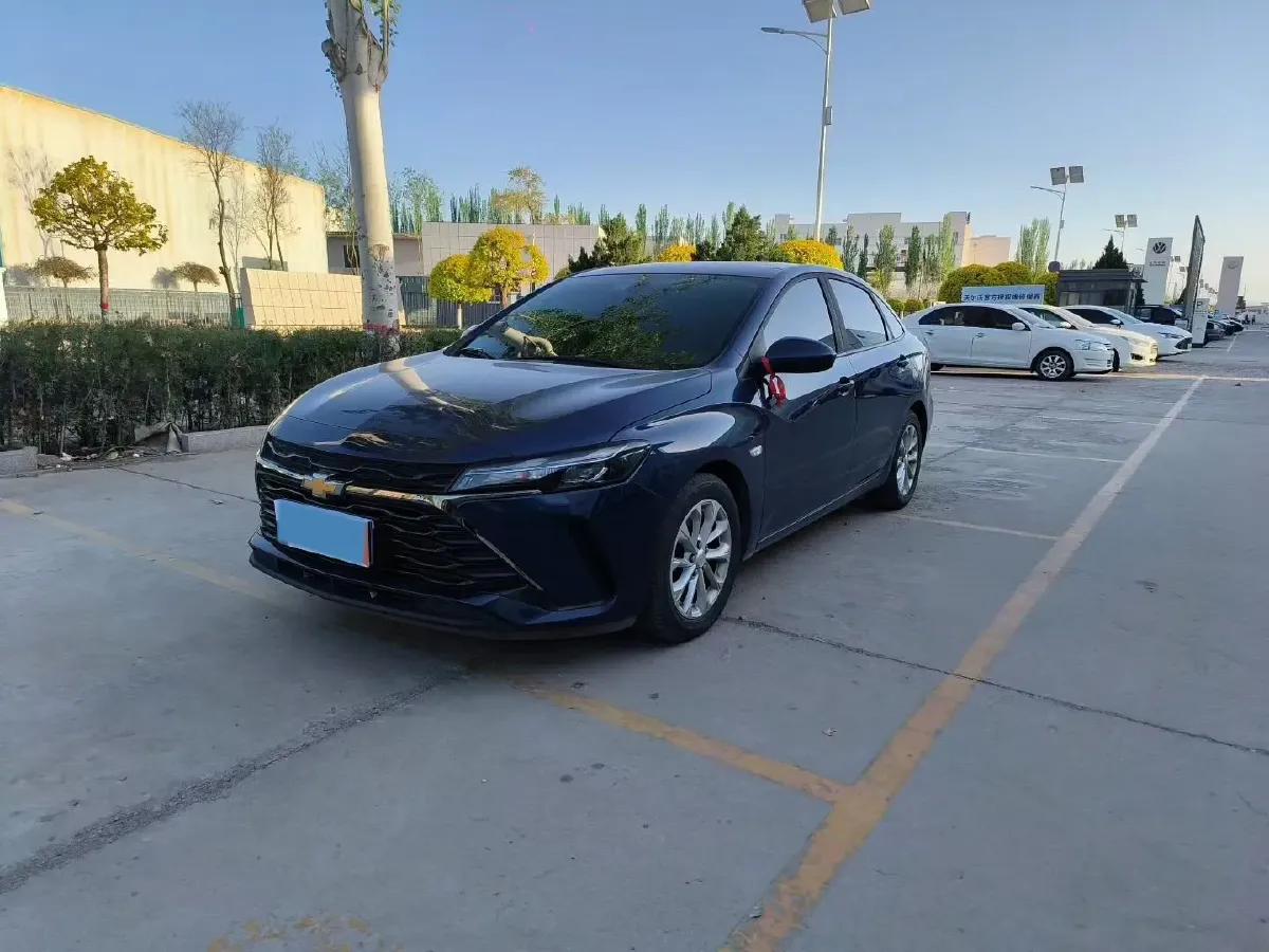 2023 Chevrolet Monza 1.5L 113HP L4 6DCT,autocango,china used car exporter,china ev exporter,chinese used car exporter,chinese used ev exporter