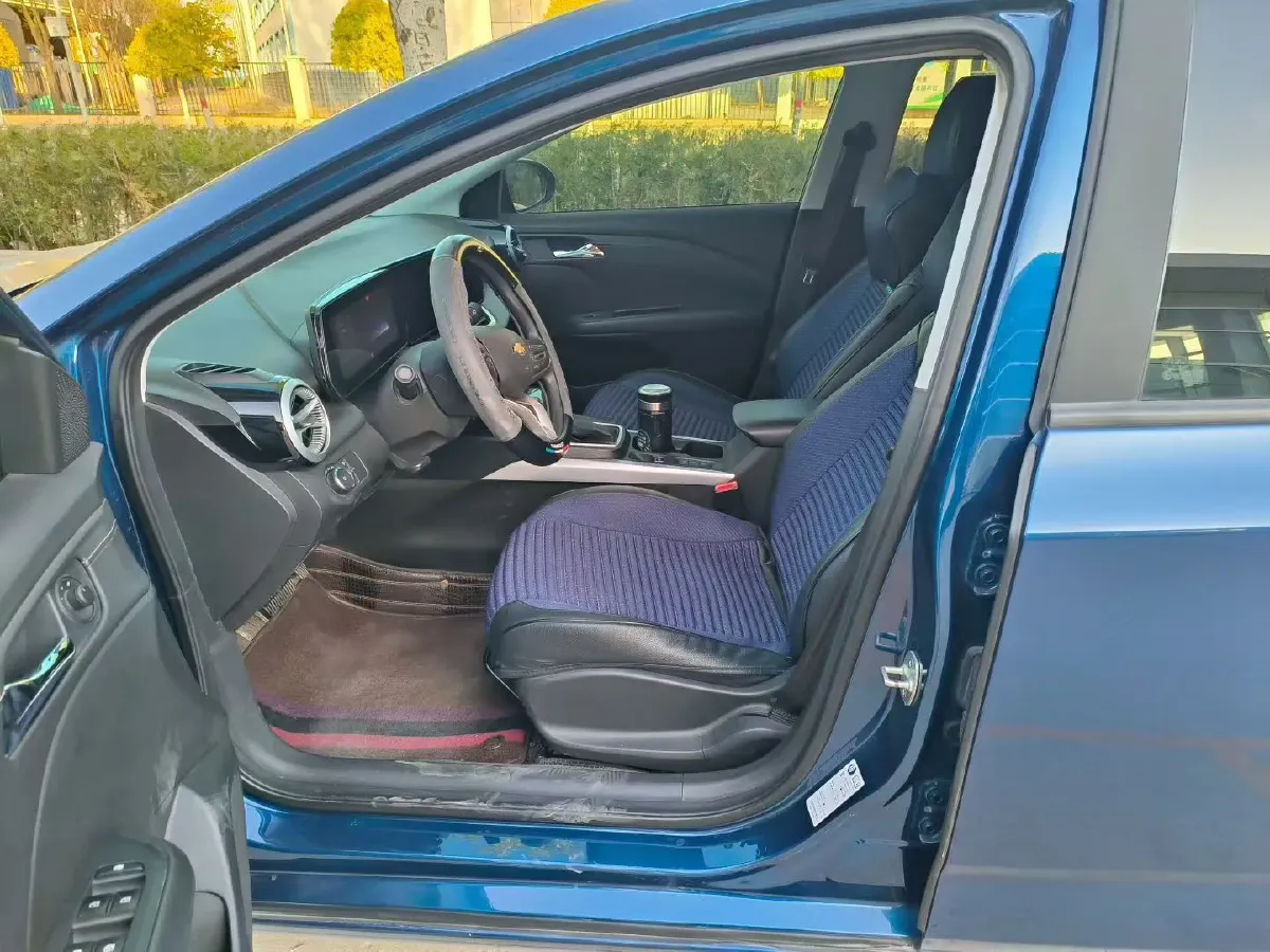 2023 Chevrolet Monza 1.5L 113HP L4 6DCT,autocango,china used car exporter,china ev exporter,chinese used car exporter,chinese used ev exporter