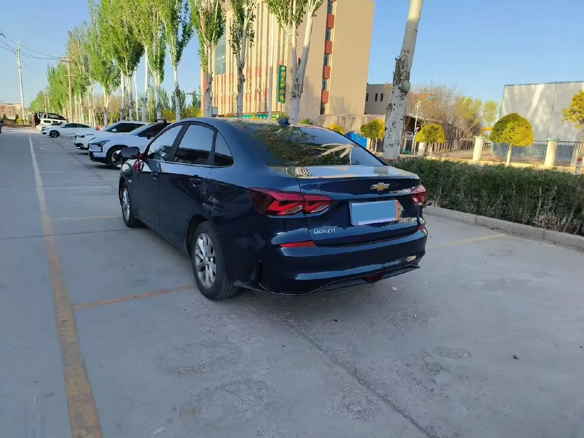 2023 Chevrolet Monza 1.5L 113HP L4 6DCT,autocango,china used car exporter,china ev exporter,chinese used car exporter,chinese used ev exporter