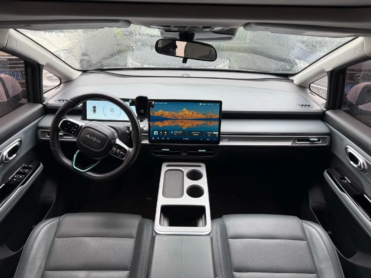 2023 GAC Trumpchi GS4 1.5T 177HP L4 6AT,autocango,china used car exporter,china ev exporter,chinese used car exporter,chinese used ev exporter