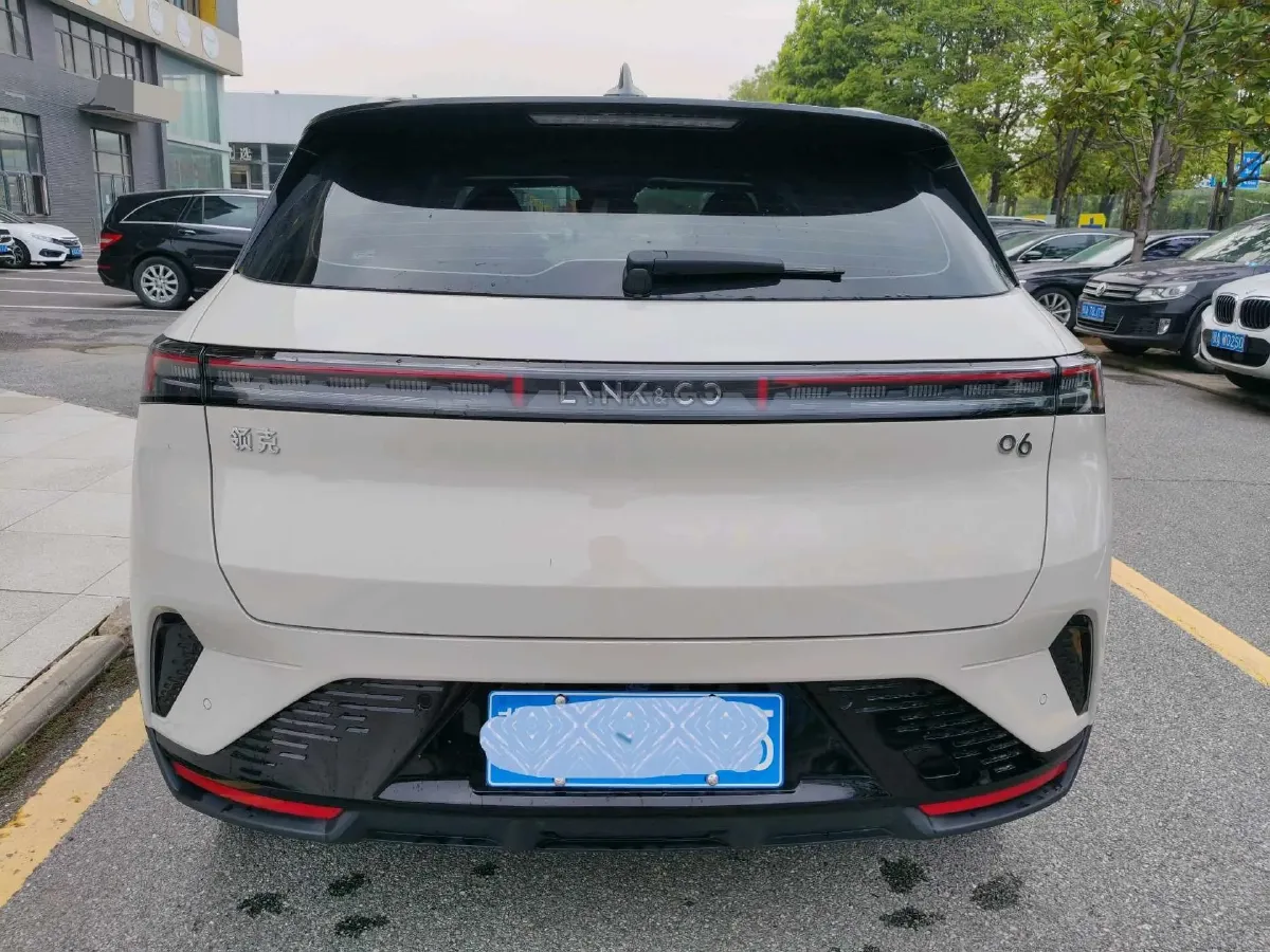 2026 LYNK&CO 06 1.5T 181HP L4 7DCT,autocango,china used car exporter,china ev exporter,chinese used car exporter,chinese used ev exporter