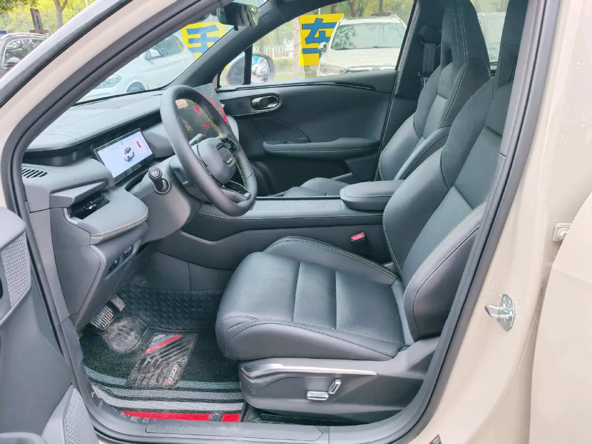 2026 LYNK&CO 06 1.5T 181HP L4 7DCT,autocango,china used car exporter,china ev exporter,chinese used car exporter,chinese used ev exporter