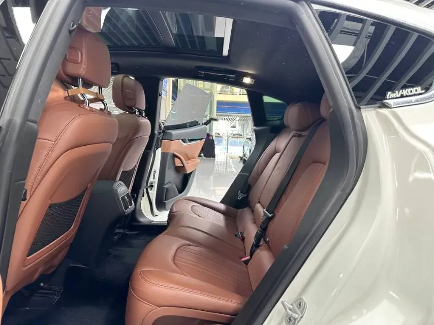 2021 Maserati Levante 3.0T 350HP V6 8AT,autocango,china used car exporter,china ev exporter,chinese used car exporter,chinese used ev exporter