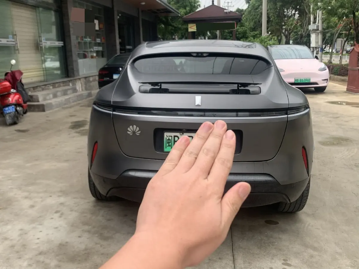 2022 Avatr 11 BEV 90.38KWH,autocango,china used car exporter,china ev exporter,chinese used car exporter,chinese used ev exporter