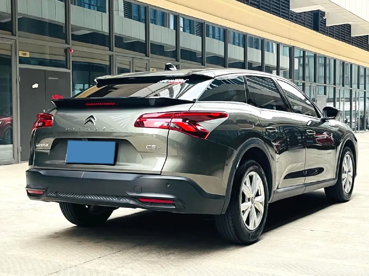 2023 Geely Galaxy L7 1.5T 163HP L4 3DHT PHEV 9.11KWH,autocango,china used car exporter,china ev exporter,chinese used car exporter,chinese used ev exporter