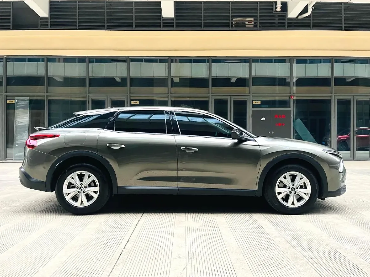 2023 Geely Galaxy L7 1.5T 163HP L4 3DHT PHEV 9.11KWH,autocango,china used car exporter,china ev exporter,chinese used car exporter,chinese used ev exporter