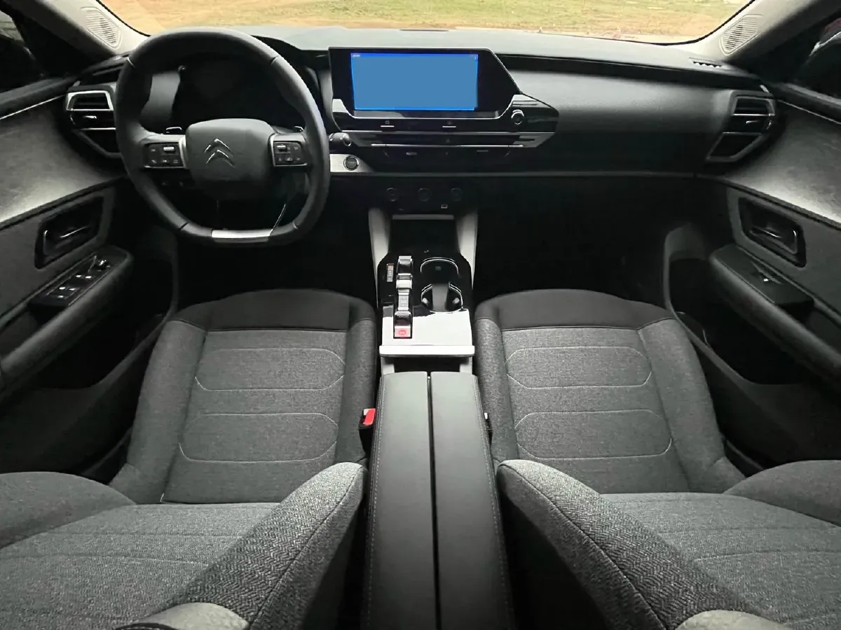 2023 Geely Galaxy L7 1.5T 163HP L4 3DHT PHEV 9.11KWH,autocango,china used car exporter,china ev exporter,chinese used car exporter,chinese used ev exporter