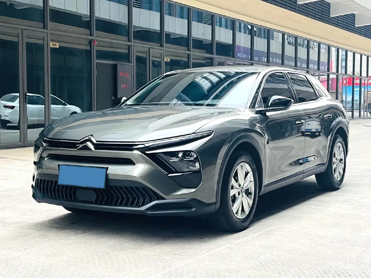 2023 Geely Galaxy L7 1.5T 163HP L4 3DHT PHEV 9.11KWH,autocango,china used car exporter,china ev exporter,chinese used car exporter,chinese used ev exporter