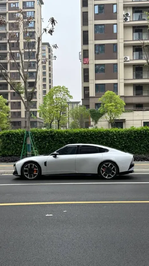 2025 Xpeng P7 BEV,autocango,china used car exporter,china ev exporter,chinese used car exporter,chinese used ev exporter