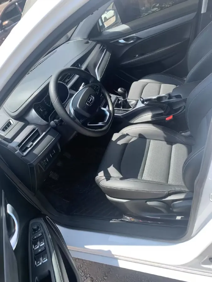 2021 Geely Coolray 1.4T 141HP L4 6MT,autocango,china used car exporter,china ev exporter,chinese used car exporter,chinese used ev exporter