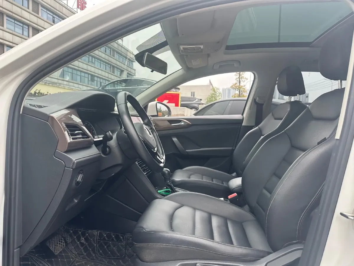 2021 Volkswagen Tharu 1.4T 150HP L4 7DCT,autocango,china used car exporter,china ev exporter,chinese used car exporter,chinese used ev exporter