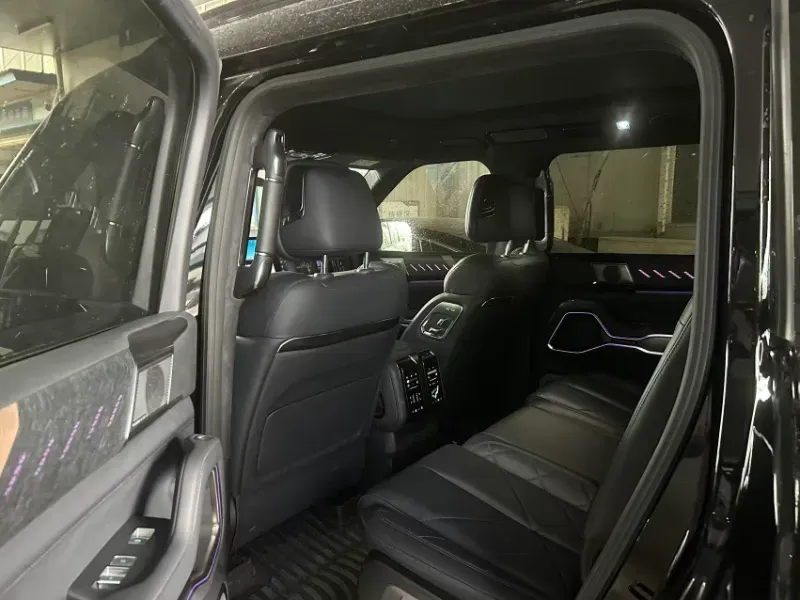 2025 FangChengBao Bao 8 2.0T 245HP L4 E-CVT PHEV 36.8KWH,autocango,china used car exporter,china ev exporter,chinese used car exporter,chinese used ev exporter