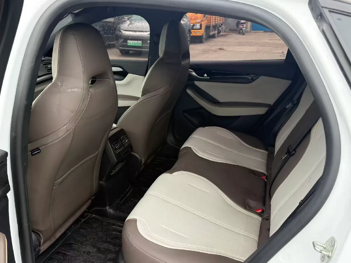 2021 Haval F7 1.5T 169HP L4 7DCT,autocango,china used car exporter,china ev exporter,chinese used car exporter,chinese used ev exporter