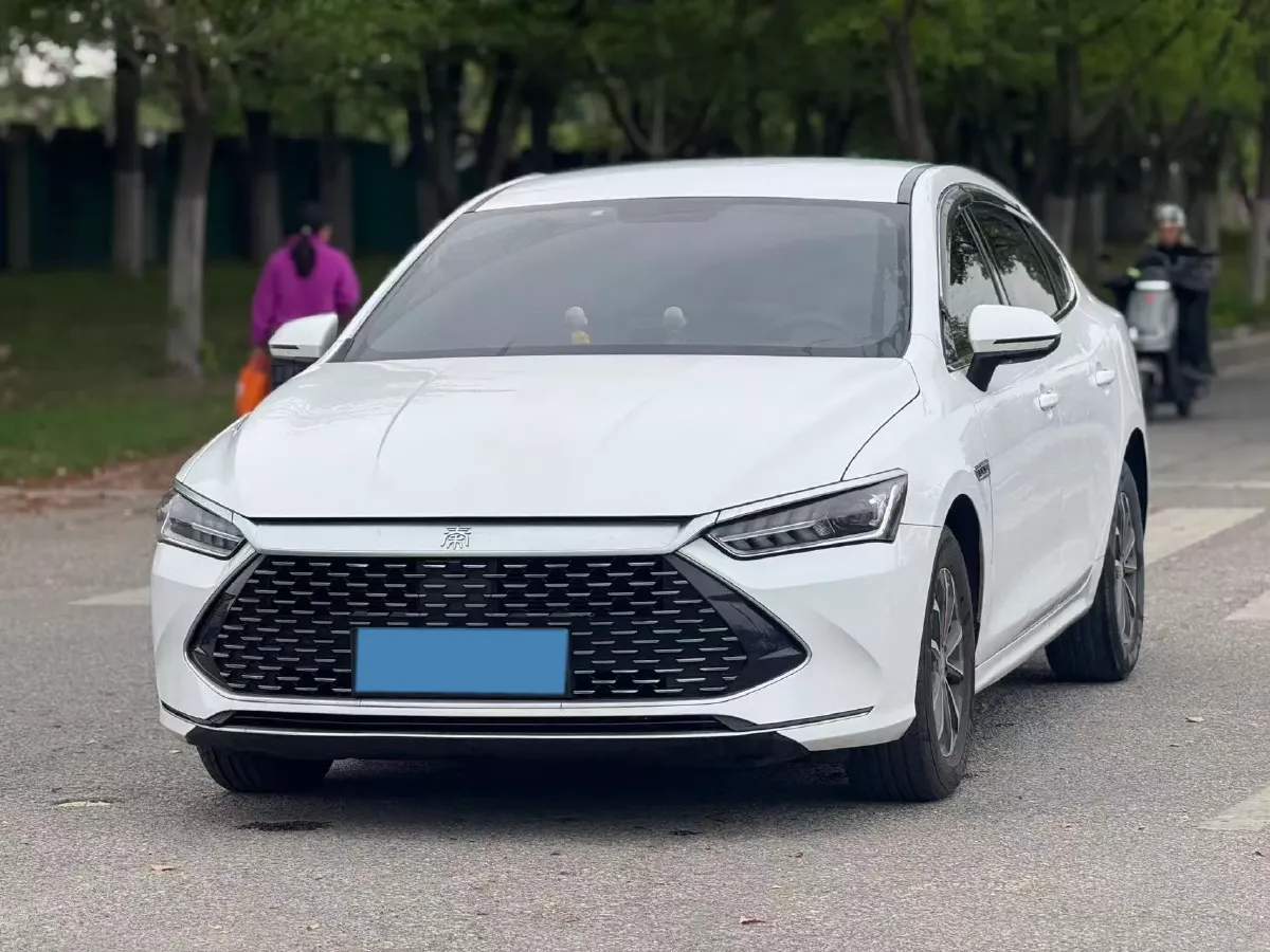 2021 Haval F7 1.5T 169HP L4 7DCT,autocango,china used car exporter,china ev exporter,chinese used car exporter,chinese used ev exporter