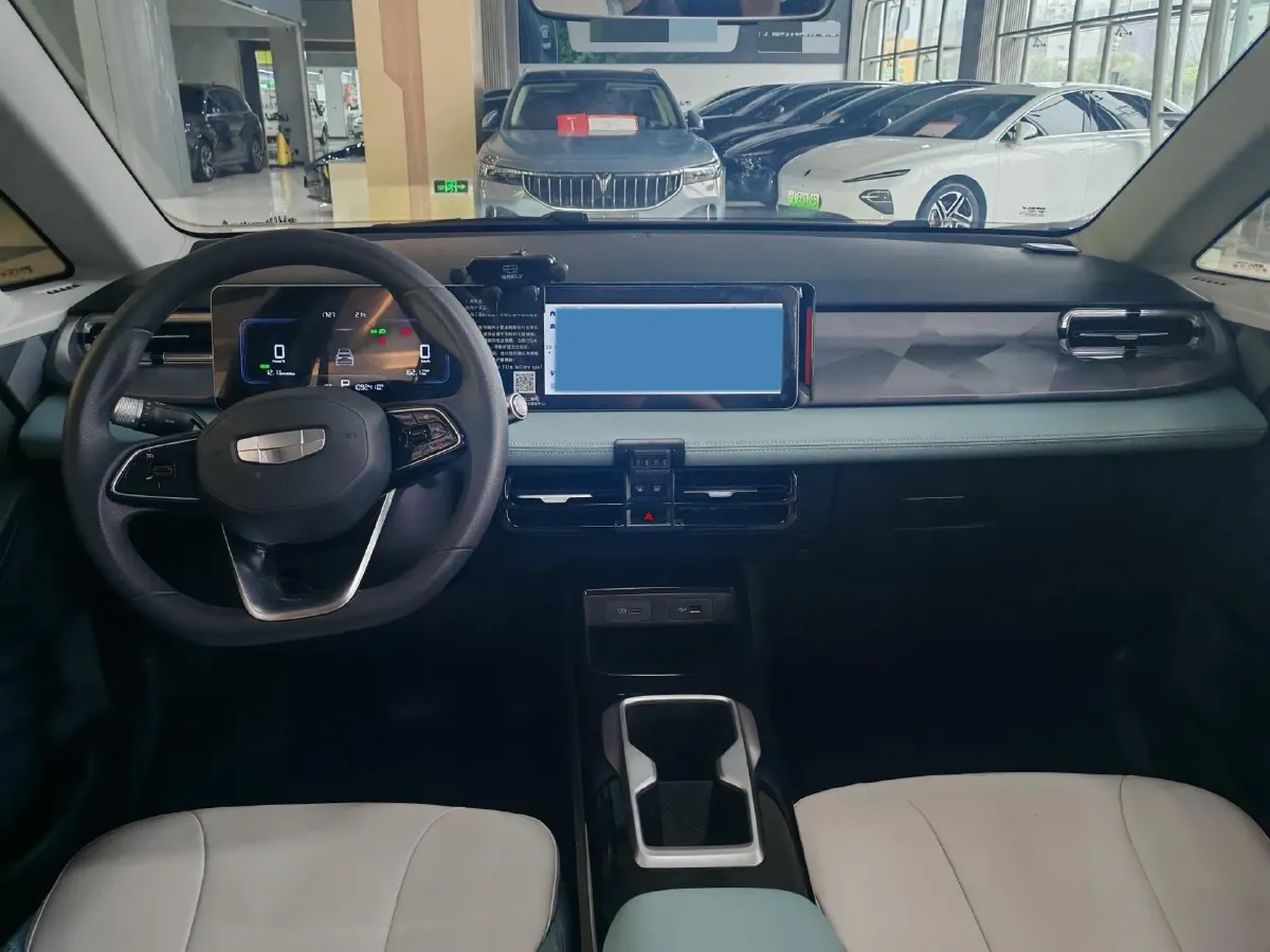 2024 Geometry E BEV 29.67KWH,autocango,china used car exporter,china ev exporter,chinese used car exporter,chinese used ev exporter