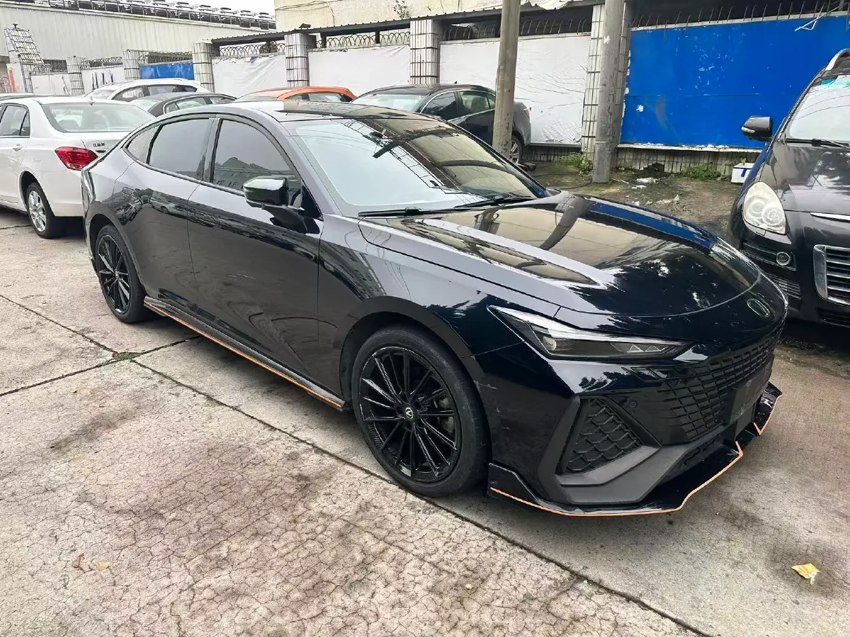 2022 ChangAn UNI-V 2.0T 233HP L4 8AT,autocango,china used car exporter,china ev exporter,chinese used car exporter,chinese used ev exporter