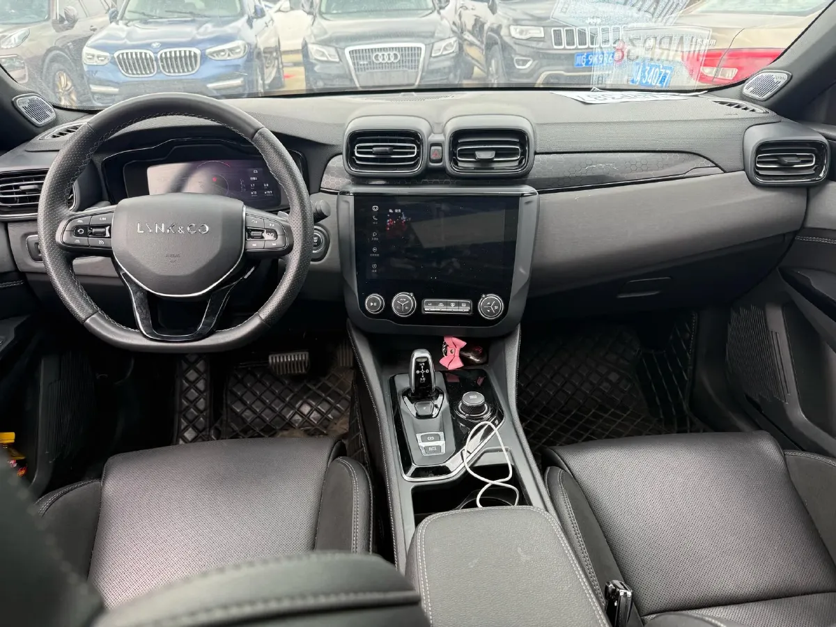2021 LYNK&CO 03 2.0T 190HP L4 6AT,autocango,china used car exporter,china ev exporter,chinese used car exporter,chinese used ev exporter