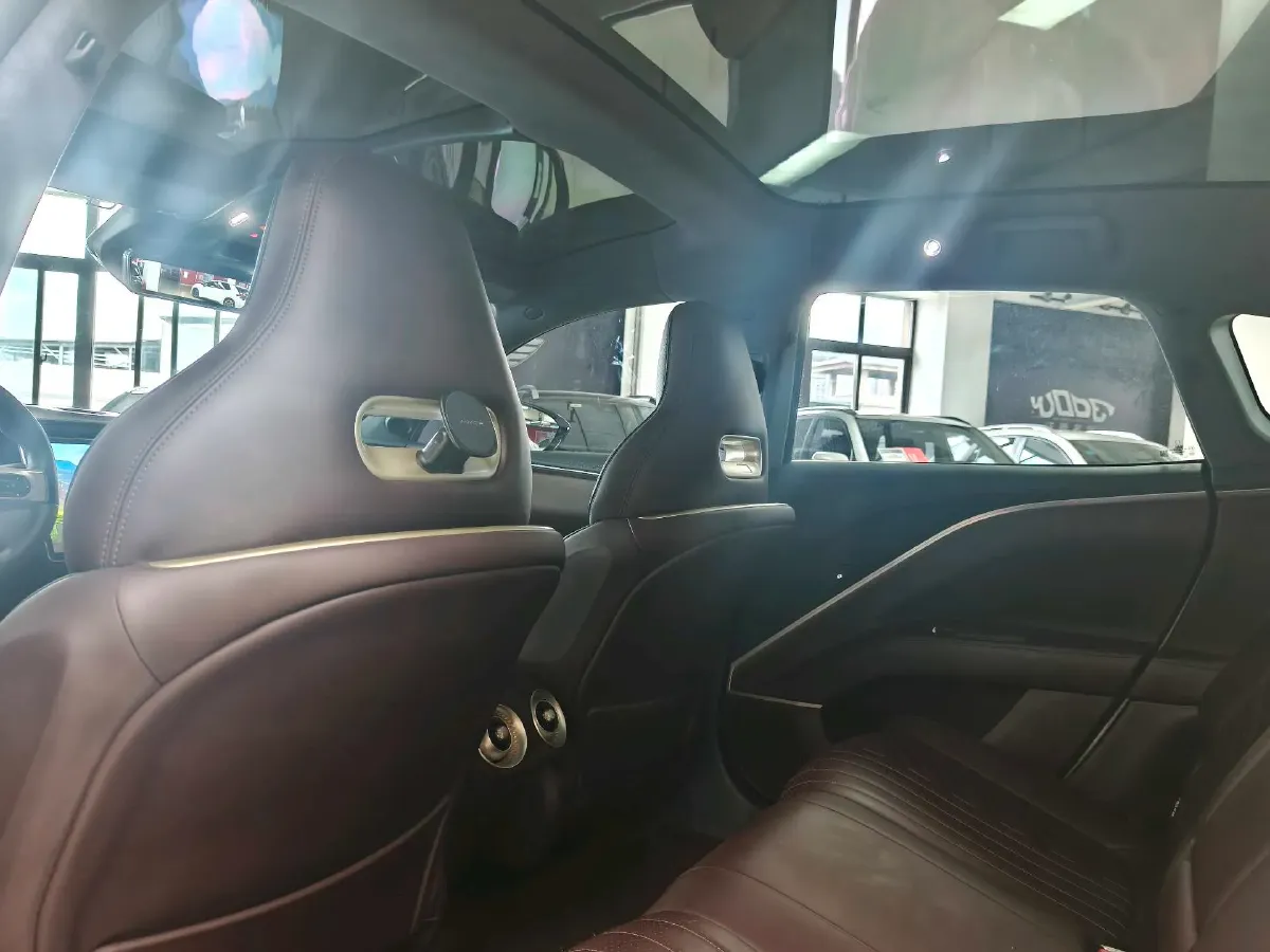 2023 Avatr 11 BEV 90KWH,autocango,china used car exporter,china ev exporter,chinese used car exporter,chinese used ev exporter