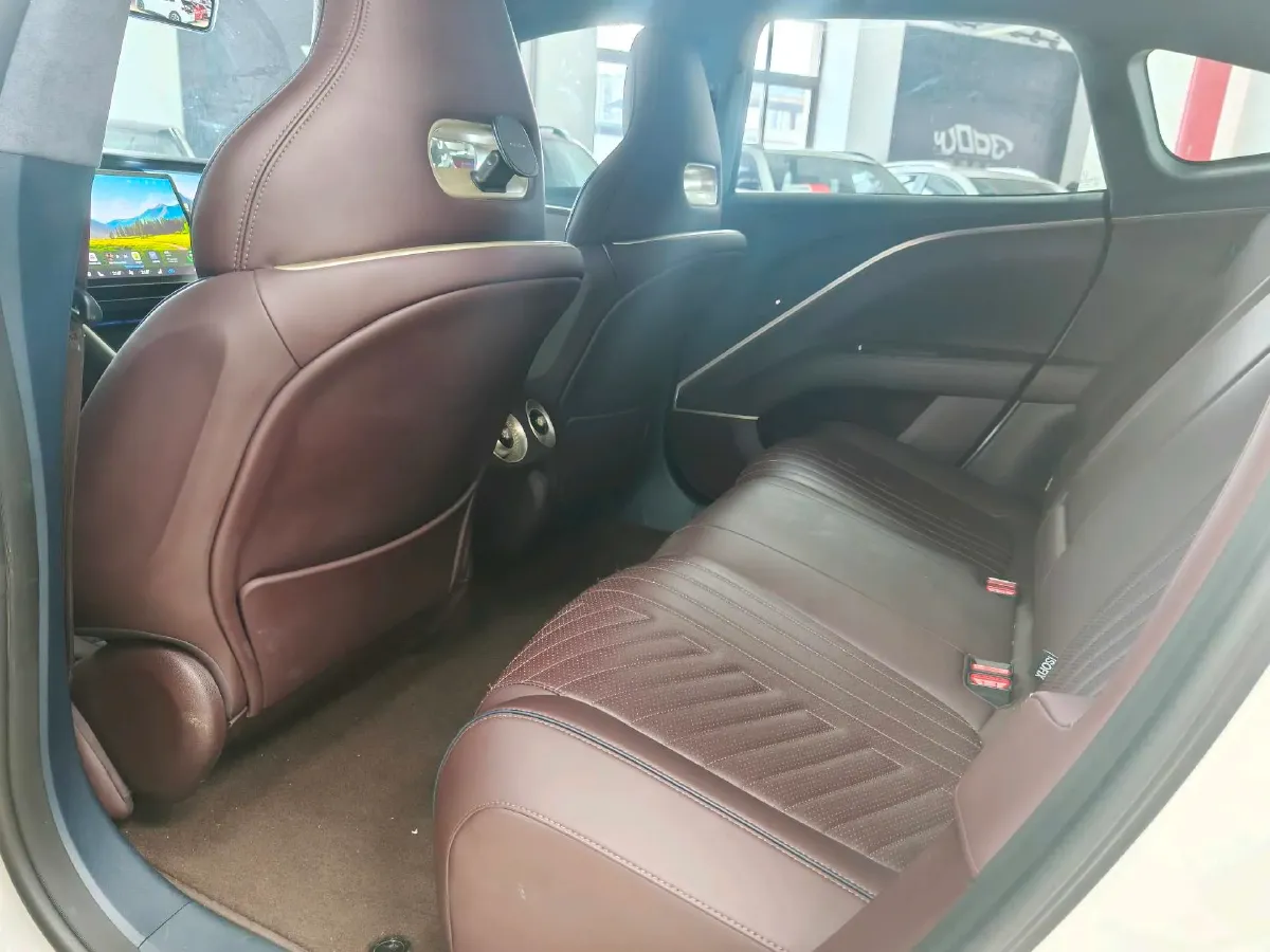 2023 Avatr 11 BEV 90KWH,autocango,china used car exporter,china ev exporter,chinese used car exporter,chinese used ev exporter