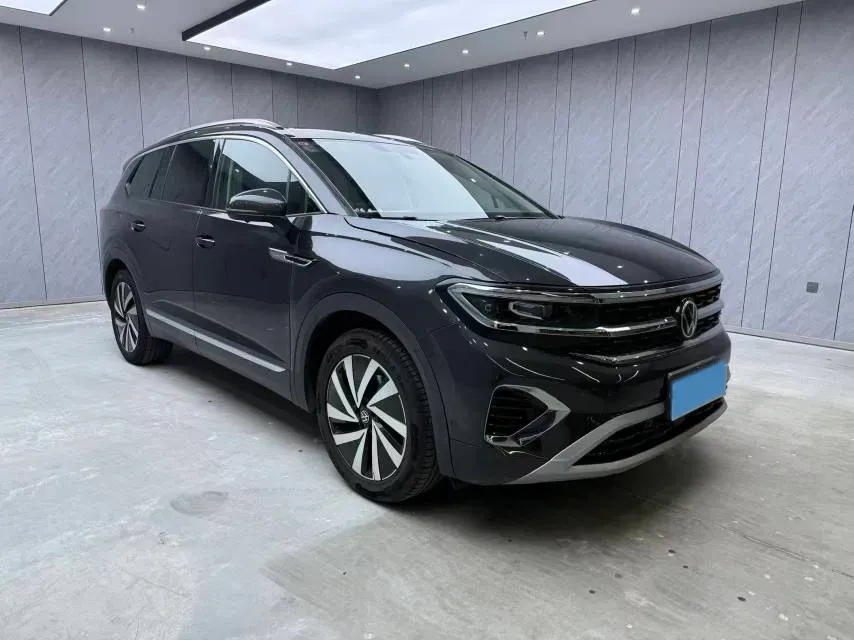 2021 Volkswagen Talagon 2.0T 186HP L4 7DCT,autocango,china used car exporter,china ev exporter,chinese used car exporter,chinese used ev exporter