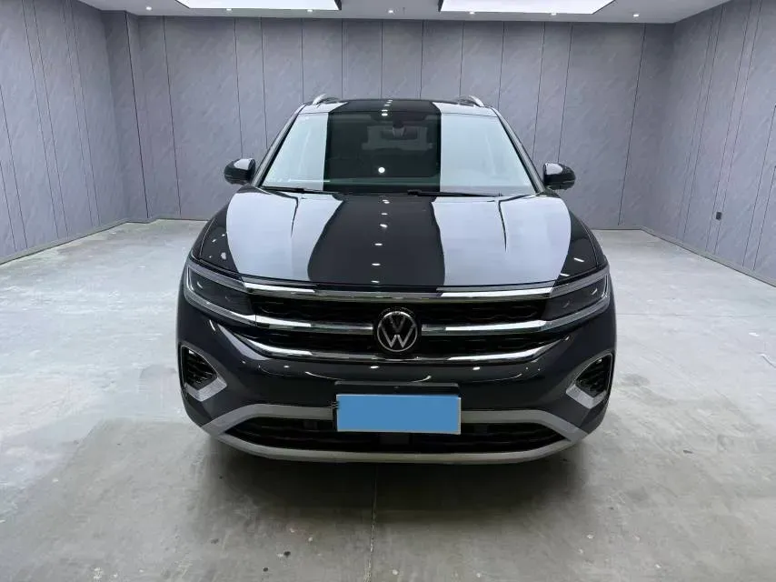 2021 Volkswagen Talagon 2.0T 186HP L4 7DCT,autocango,china used car exporter,china ev exporter,chinese used car exporter,chinese used ev exporter