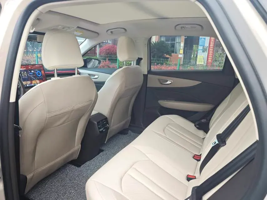 2025 MG MG ES5 BEV 62.2KWH,autocango,china used car exporter,china ev exporter,chinese used car exporter,chinese used ev exporter