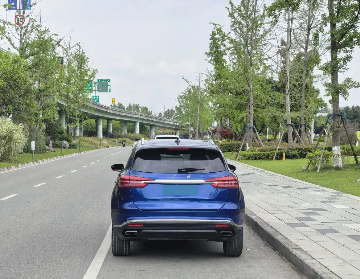 2019 HongQi HS5 2.0T 224HP L4 6AT,autocango,china used car exporter,china ev exporter,chinese used car exporter,chinese used ev exporter