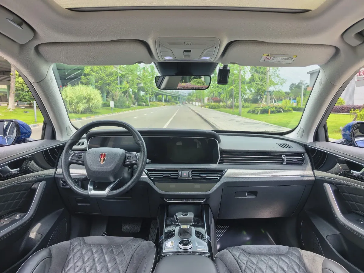 2019 HongQi HS5 2.0T 224HP L4 6AT,autocango,china used car exporter,china ev exporter,chinese used car exporter,chinese used ev exporter