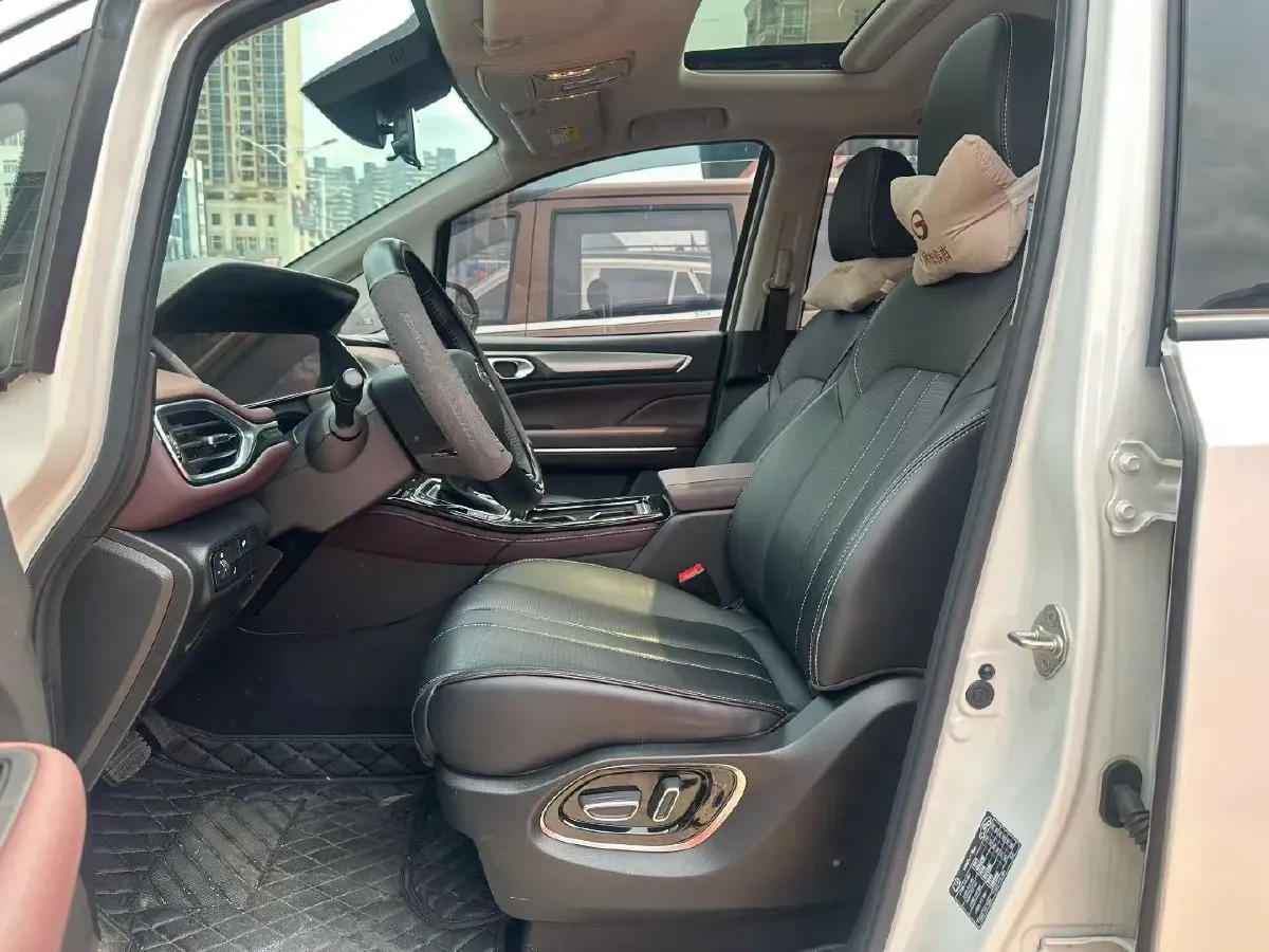 2023 GAC Trumpchi M6 1.5T 177HP L4 7DCT,autocango,china used car exporter,china ev exporter,chinese used car exporter,chinese used ev exporter