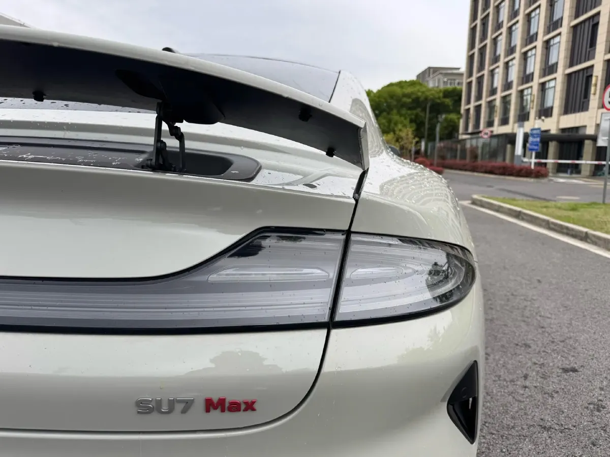 2024 MI SU7 BEV 101KWH,autocango,china used car exporter,china ev exporter,chinese used car exporter,chinese used ev exporter